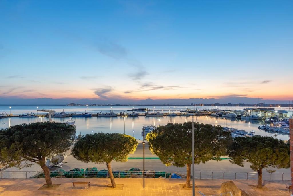 Merce 30-Amplia Casa De Vacaciones Con Vistas Al Mar Rosas Exterior foto